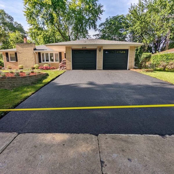 022 Residential And Commercial Asphalt Company Near You