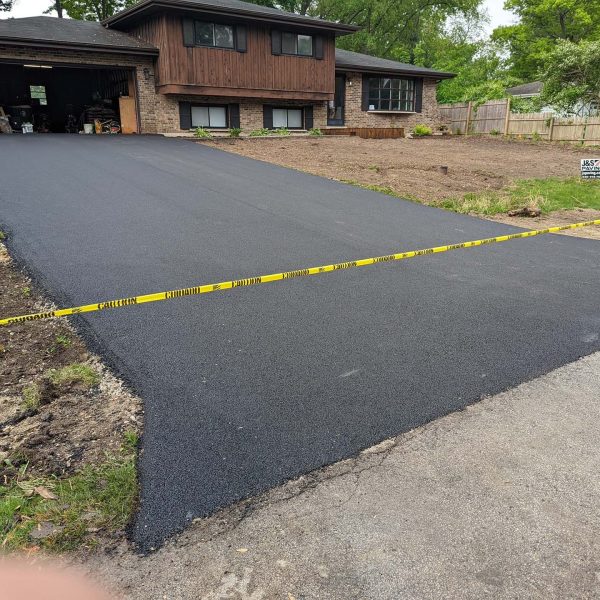 023 Residential And Commercial Asphalt Company Near You