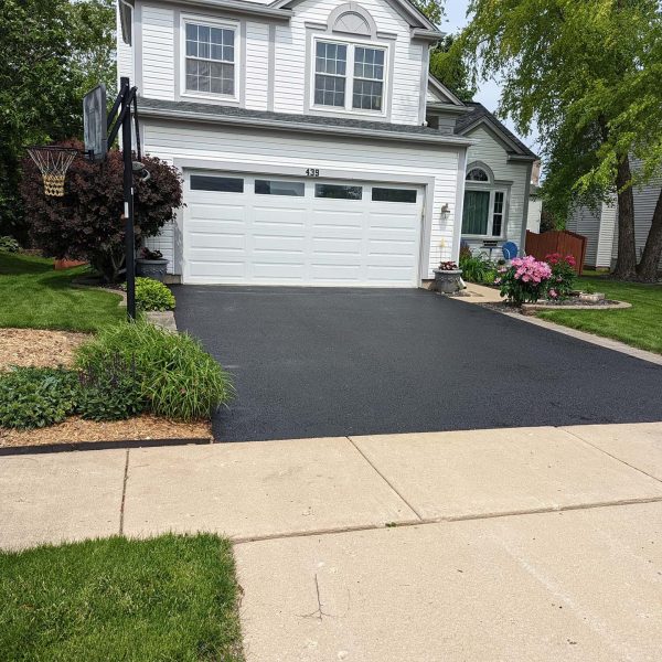 027 Residential And Commercial Asphalt Company Near You