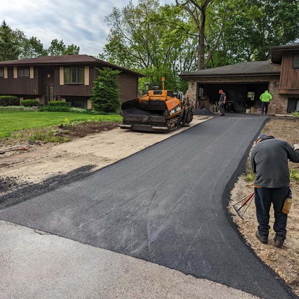 033 Residential And Commercial Asphalt Company Near You