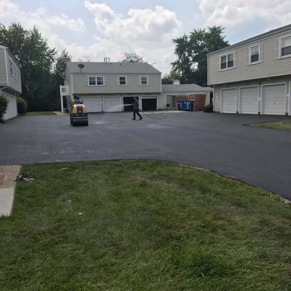 037 Residential And Commercial Asphalt Company Near You