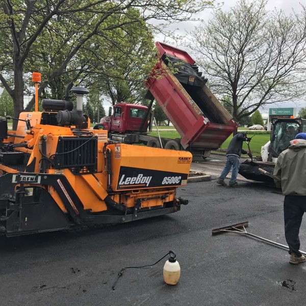 041 Residential And Commercial Asphalt Company Near You