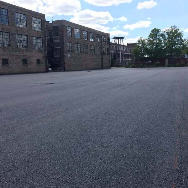 043 Residential And Commercial Asphalt Company Near You