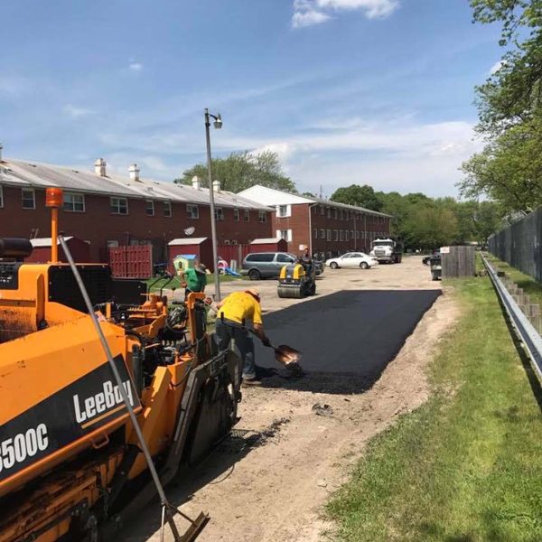049 Residential And Commercial Asphalt Company Near You