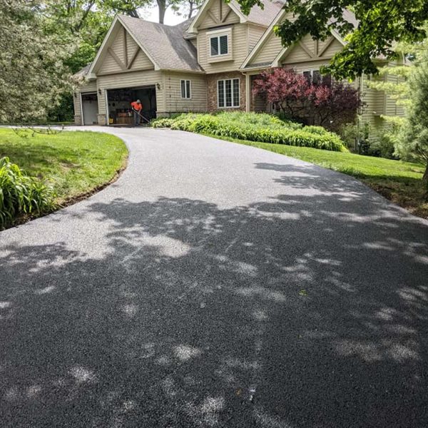 053 Residential And Commercial Asphalt Company Near You