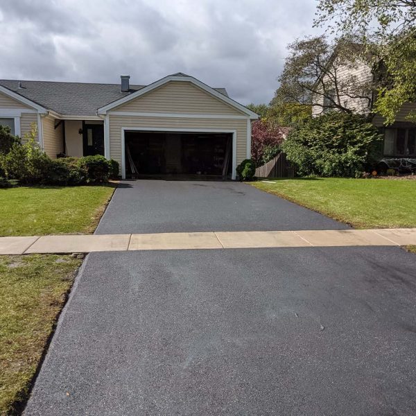 057 Residential And Commercial Asphalt Company Near You