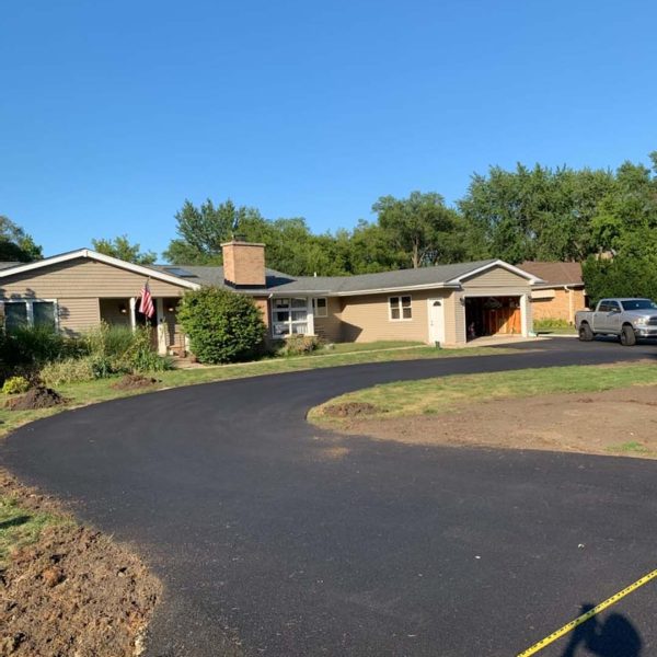 068 Residential And Commercial Asphalt Company Near You