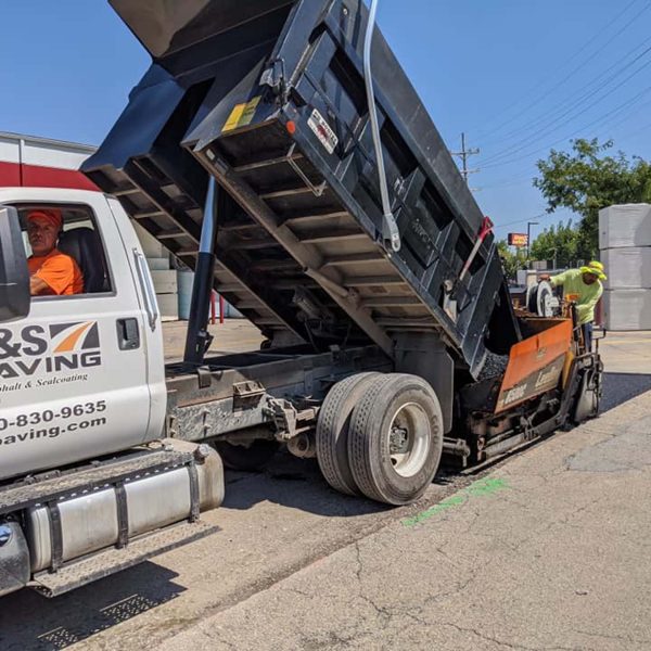 069 Residential And Commercial Asphalt Company Near You