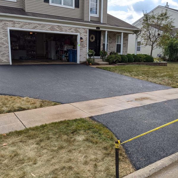 072 Residential And Commercial Asphalt Company Near You