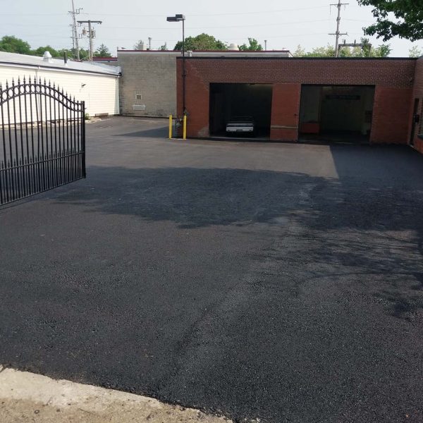 083 Residential And Commercial Asphalt Company Near You