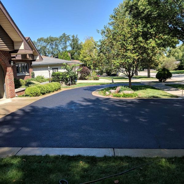 086 Residential And Commercial Asphalt Company Near You
