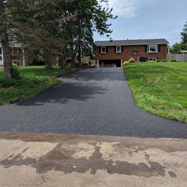 090 Residential And Commercial Asphalt Company Near You