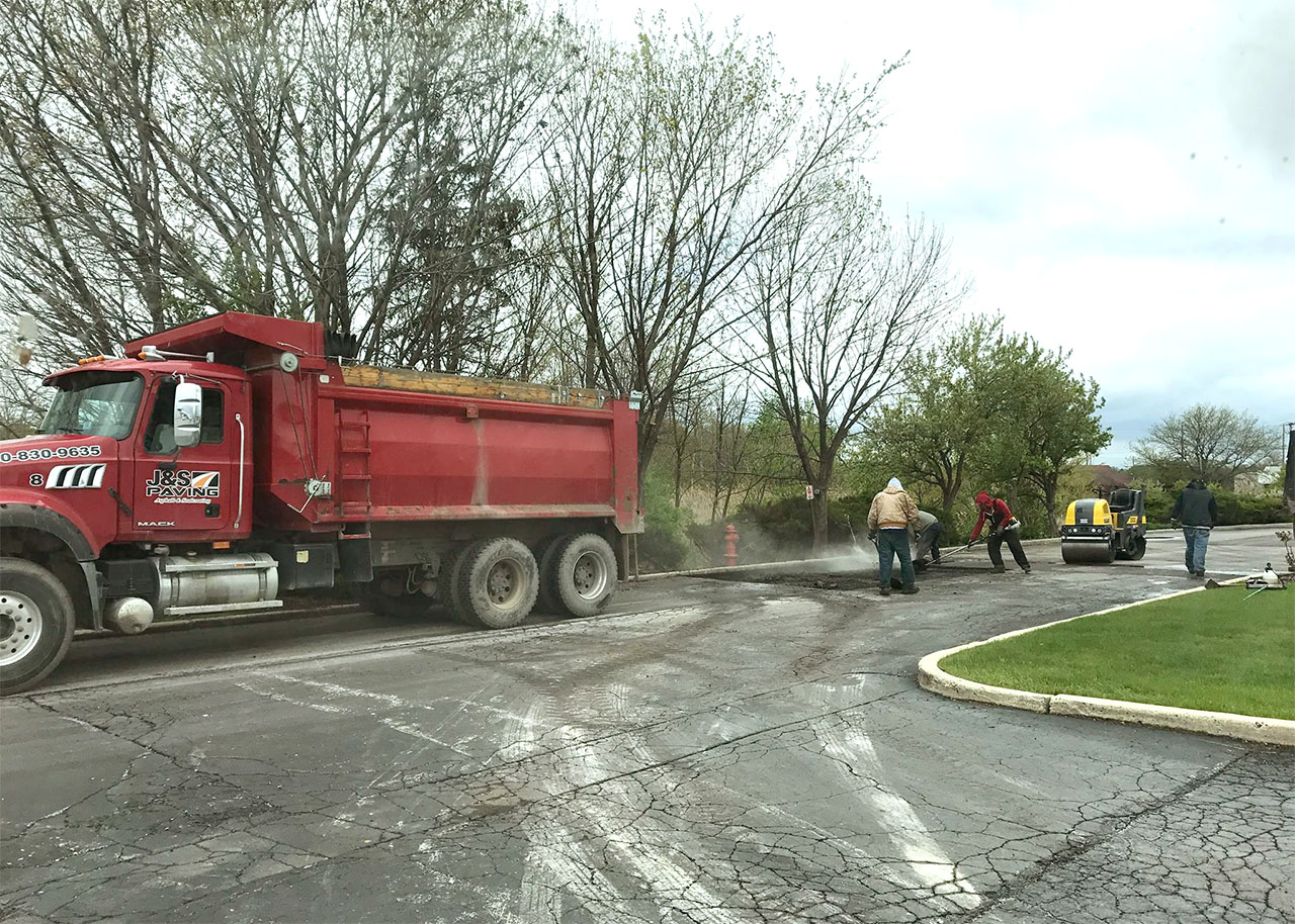 Carol Stream IL Asphalt Repair Company